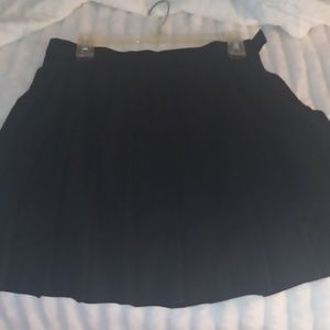 Pleated skirt